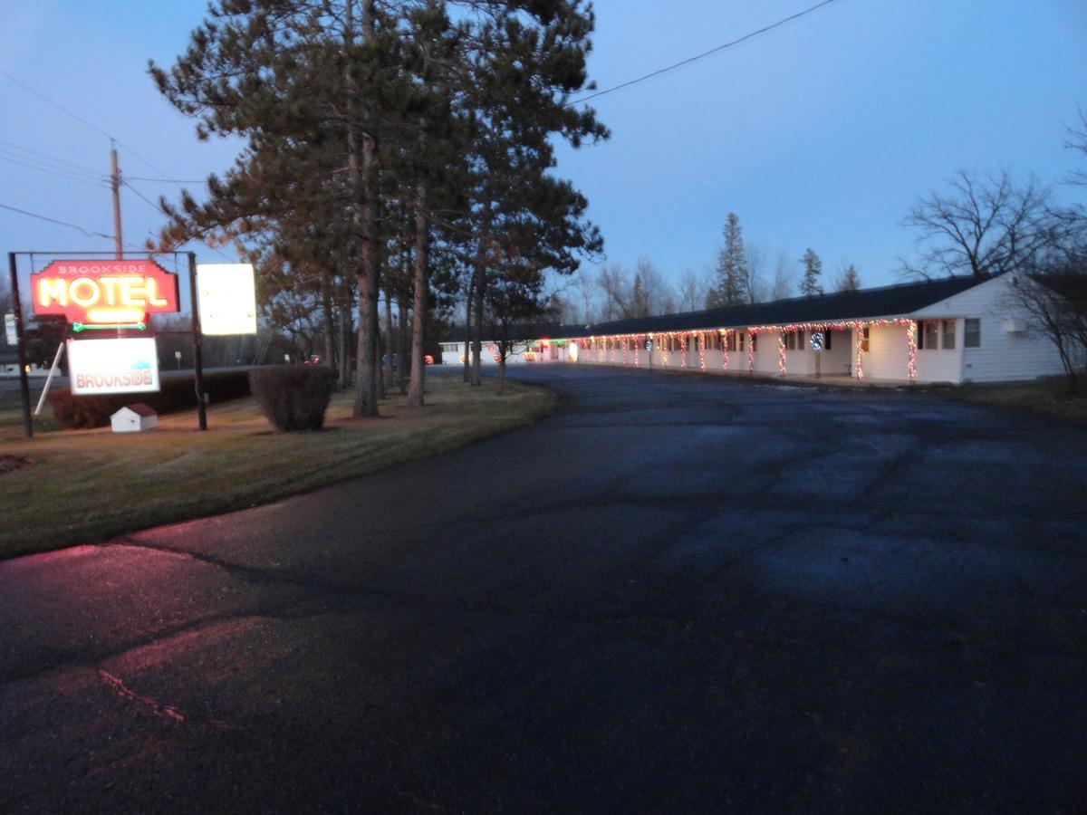 Brookside Motel Wadena Exterior foto